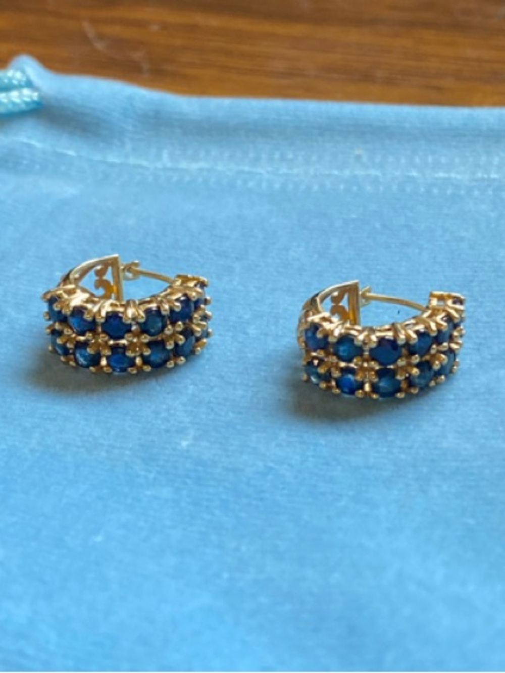 14kt Gold Hoop Huggie Earrings with Blue Sapphires